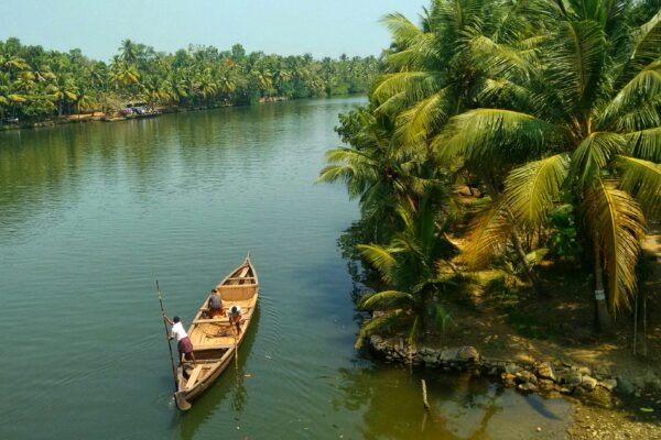 kerala backwater tour