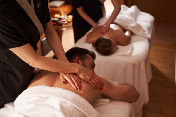 Couple Massage Vienna: The Ultimate Guide to Relaxation and Bonding at Moon Lake Spa Couple Massage in Vienna, VA